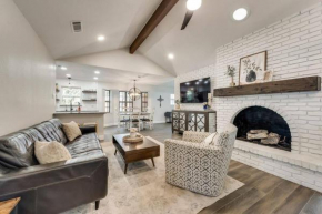 Cozy Oasis on Greenbelt and Pool